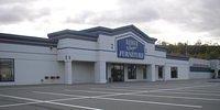 Raymour_2Bflanigan_2BWB_2B110607.jpg