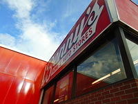 Benny's (Danielson)